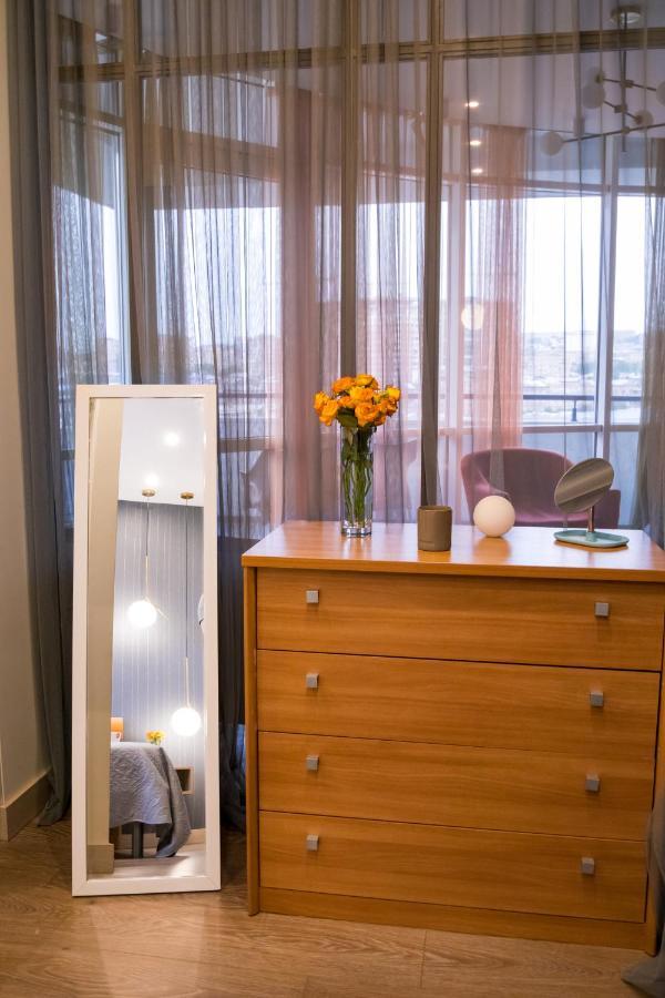Hotelise L Bird Eye Apartment Jerevan Exteriör bild