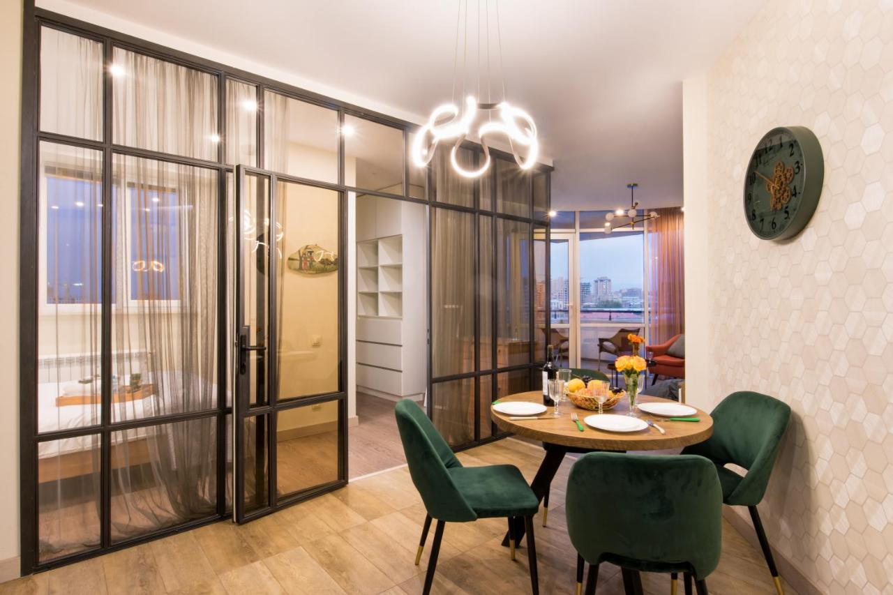 Hotelise L Bird Eye Apartment Jerevan Exteriör bild