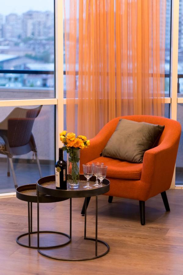 Hotelise L Bird Eye Apartment Jerevan Exteriör bild